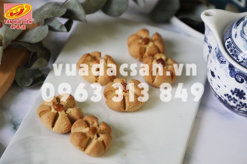bánh kẹo làm quà tết