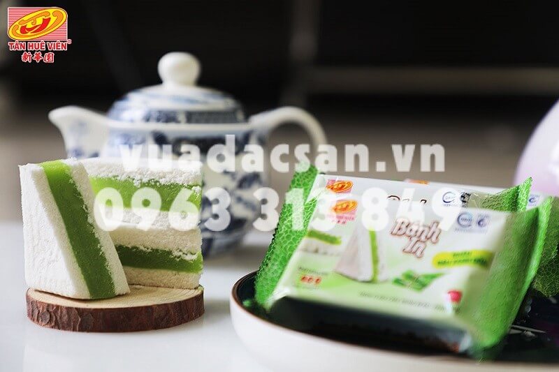 bánh kẹo đãi khách ngày tết