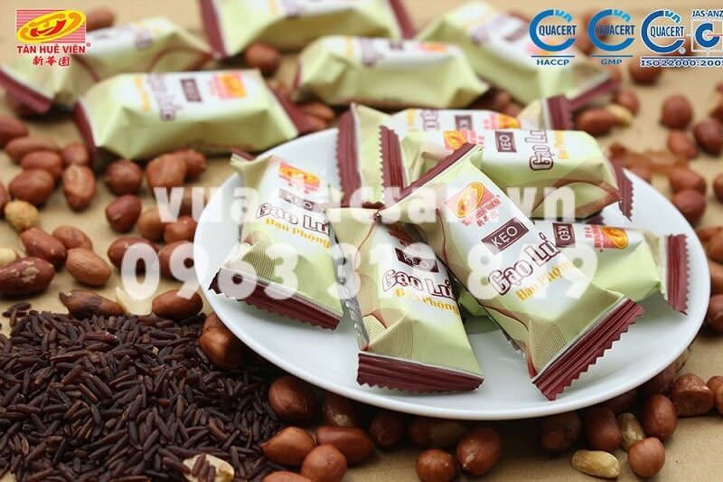 bánh kẹo làm quà tết